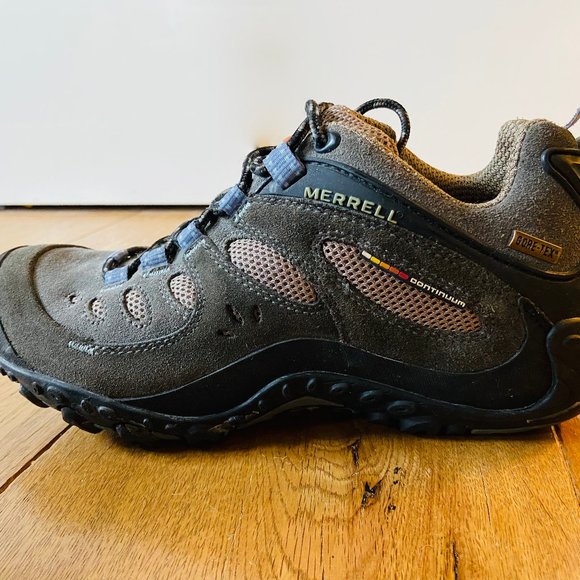 Women's Merrell Hiking Shoes - Picture 6 of 12
